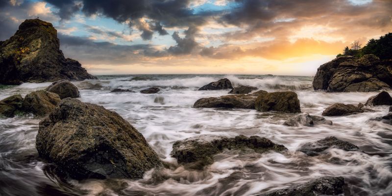 Hình ảnh nước chảy mạnh phản ánh một sự thay đổi rõ rệt